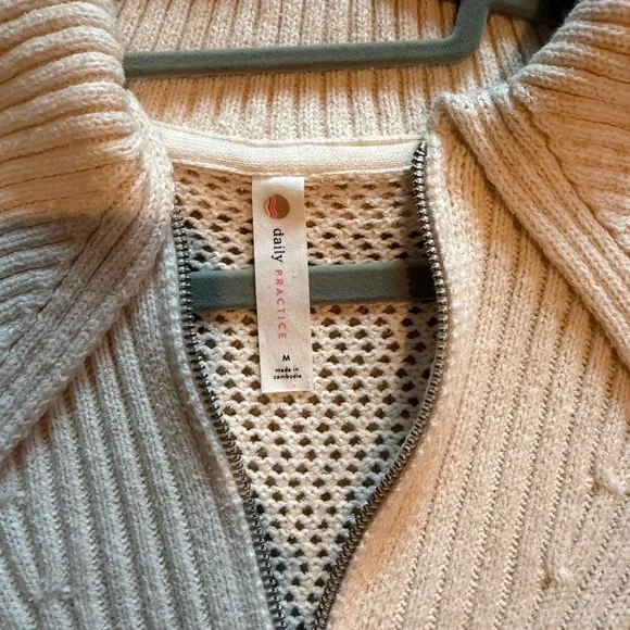 Daily Practice by Anthropologie Half-Zip Oversized Pullover Sweater size M - Picture 4 of 10